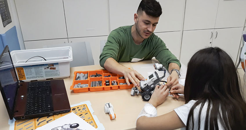 Taller de robótica en el hospital 