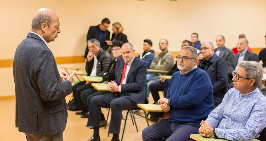 Curs oficial de tècnic en ascensors 