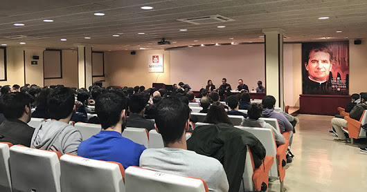 Curs 16-17 Taula Rodona