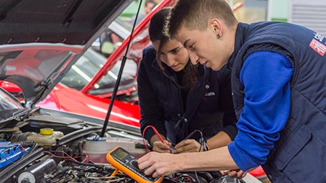 Grado Superior Automocion - Salesians Sarrià